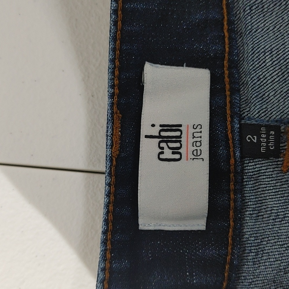 Cabi Jean Shorts - Picture 3 of 9